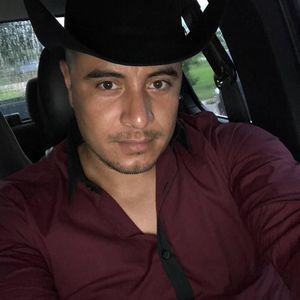 Meet your Posher, Gerardo